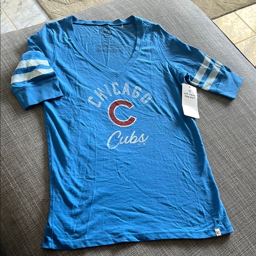 Chicago Cubs Women’s T-Shirt NWT